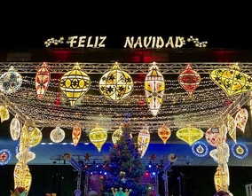 Espectáculo de Inauguración de la Plaza de la Navidad en Benidorm
